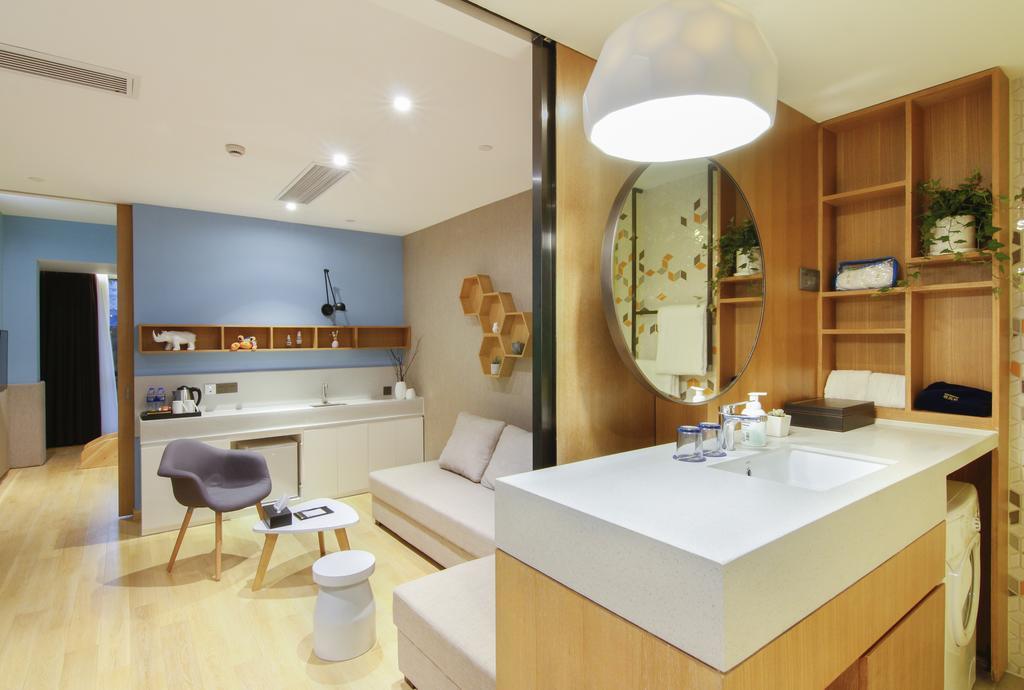 Sweetome Vacation East Nanjing Road 4* Shanghai