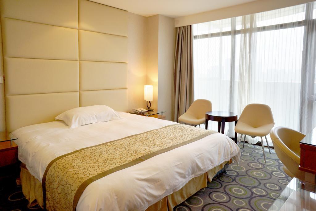 Zhong Dian Hotel 3*