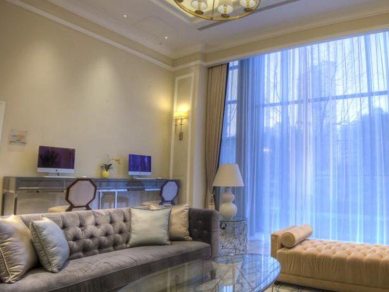 Green Court City Center, 4*