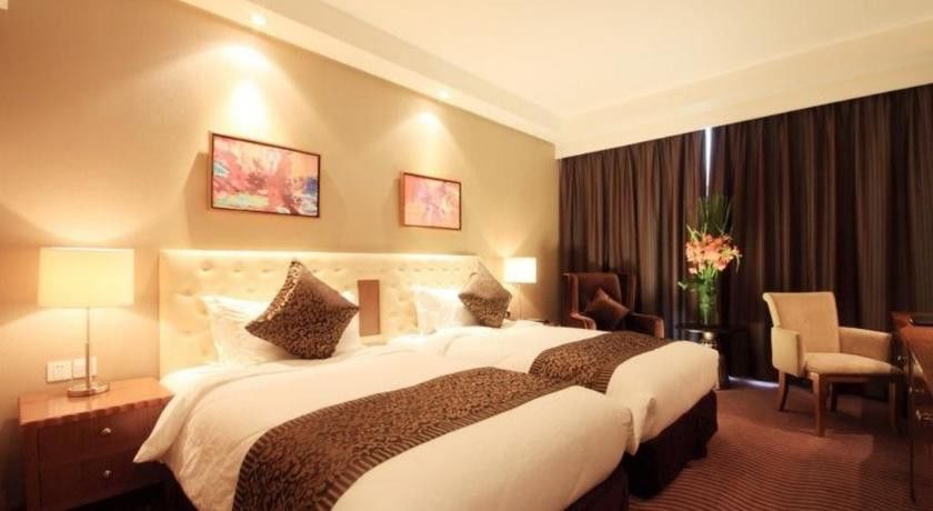 Pudong International Talent City Hotel 4*
