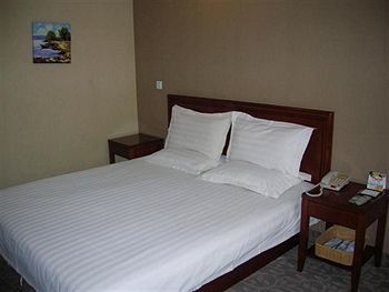 Greentree Quyang Hotel