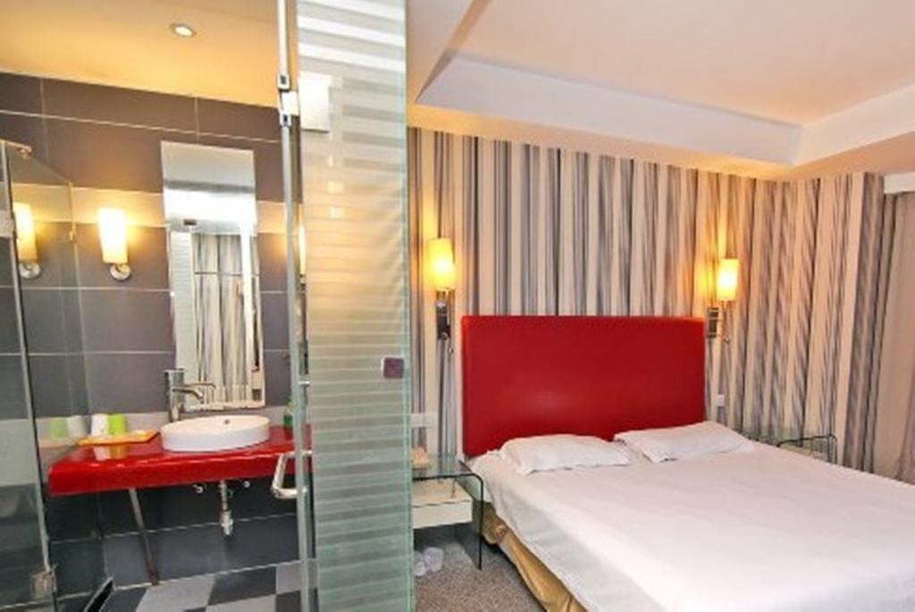 Hotel Fx At Jinshajiang Road 3*