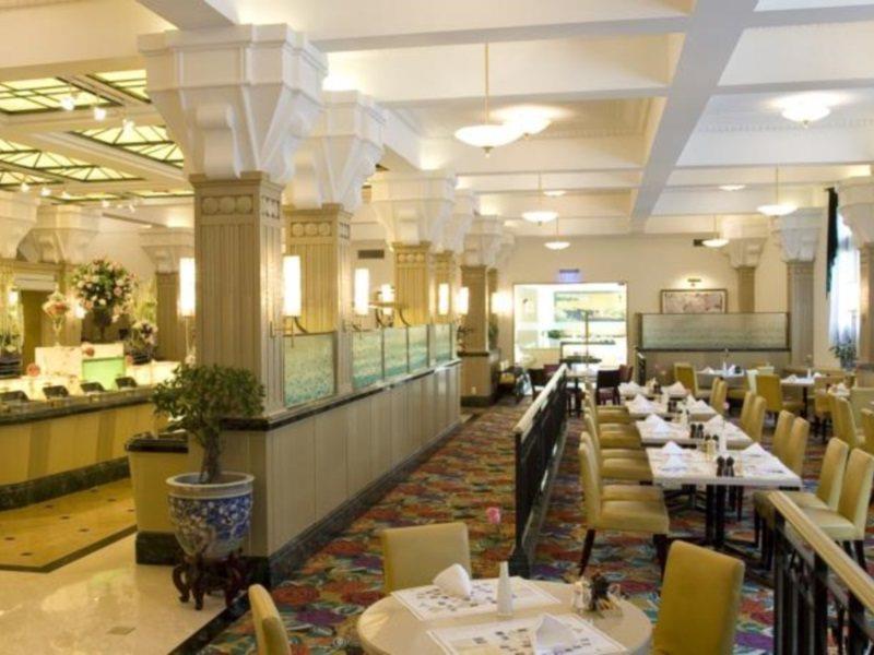 Hotel Okura Garden 5*