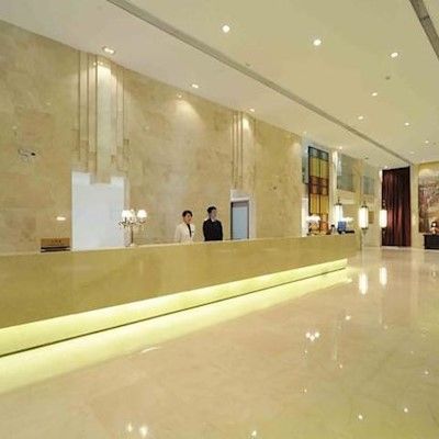 Hotel Kingtown Riverside Plaza 4*
