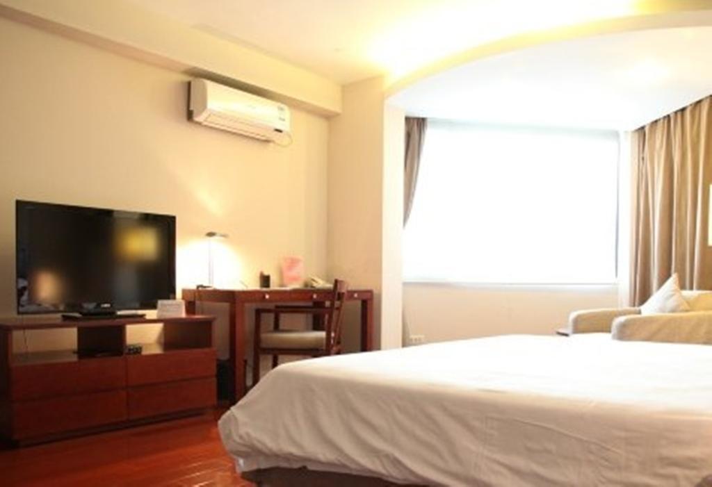 Huntington Terrace 4*