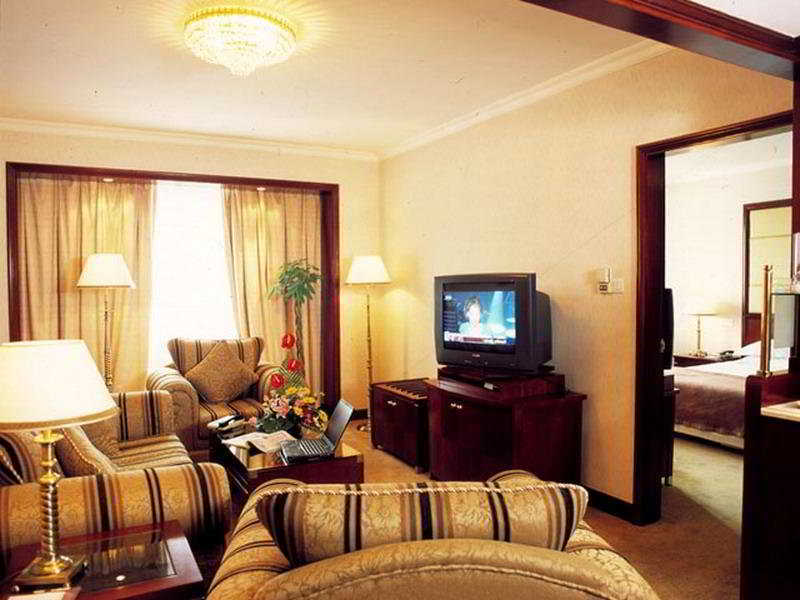 Jianguo Hotel