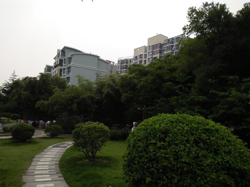 Yi Ju Homestay-zhuanqiao Subway Station, Minhang District Homestay *