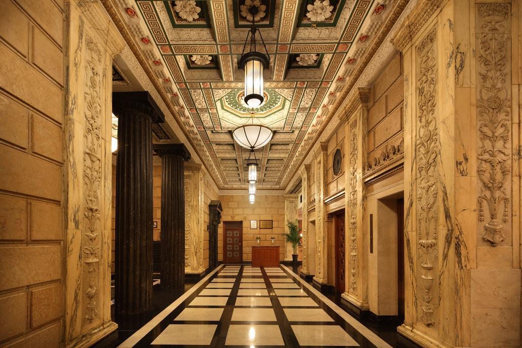 Jin Jiang Pacific Otel 3*