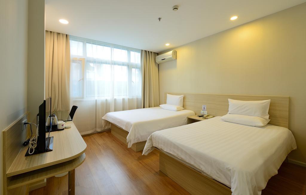 Hotel Hanting Zhenping Road Shanghai