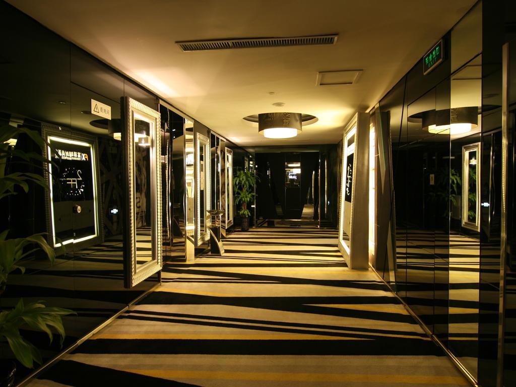 Hotel Fx Xujiahui - Stadium Branch Shanghai