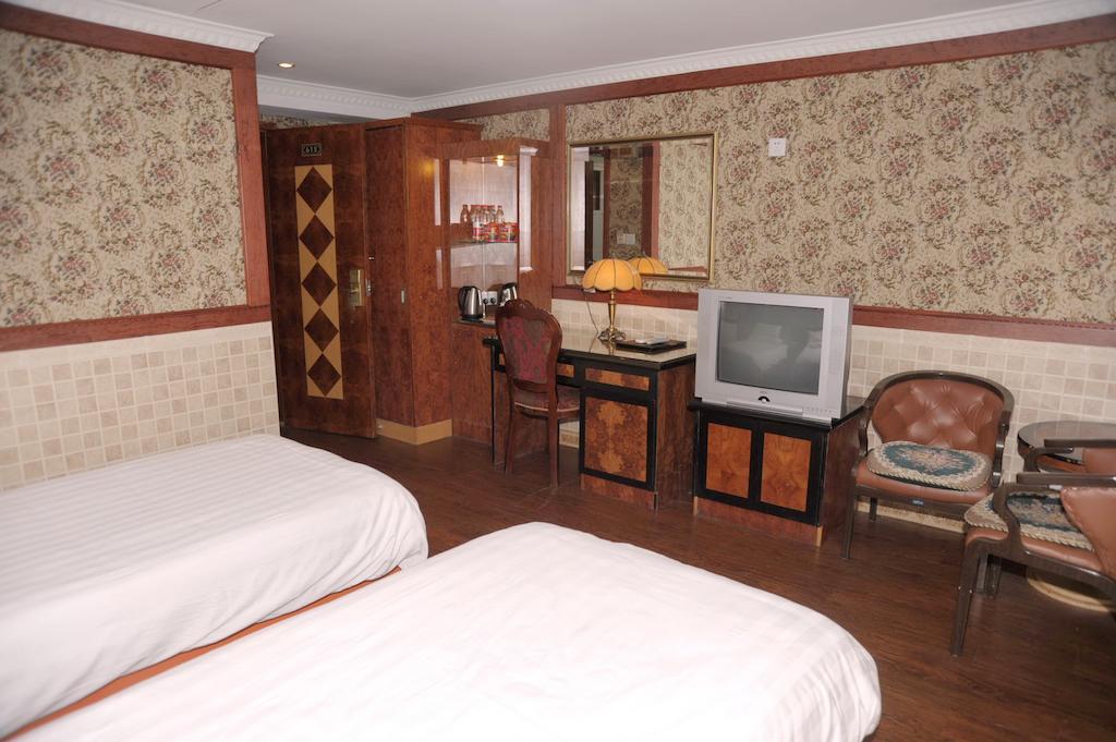 Lianbang Hotel 2*