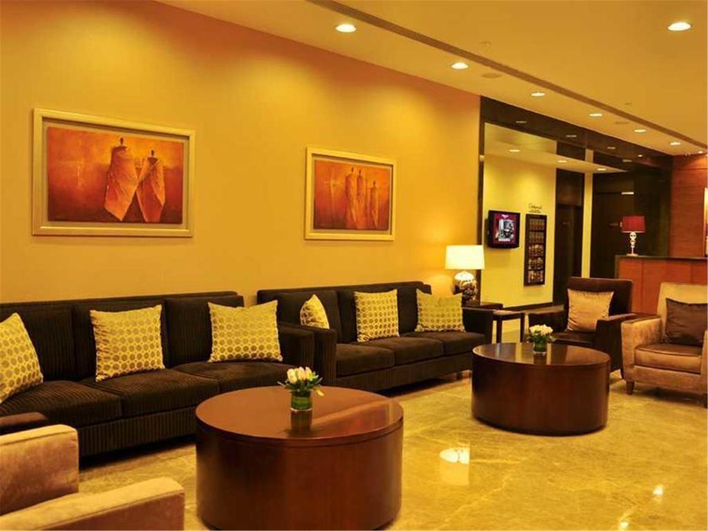 Oakwood Aparthotel