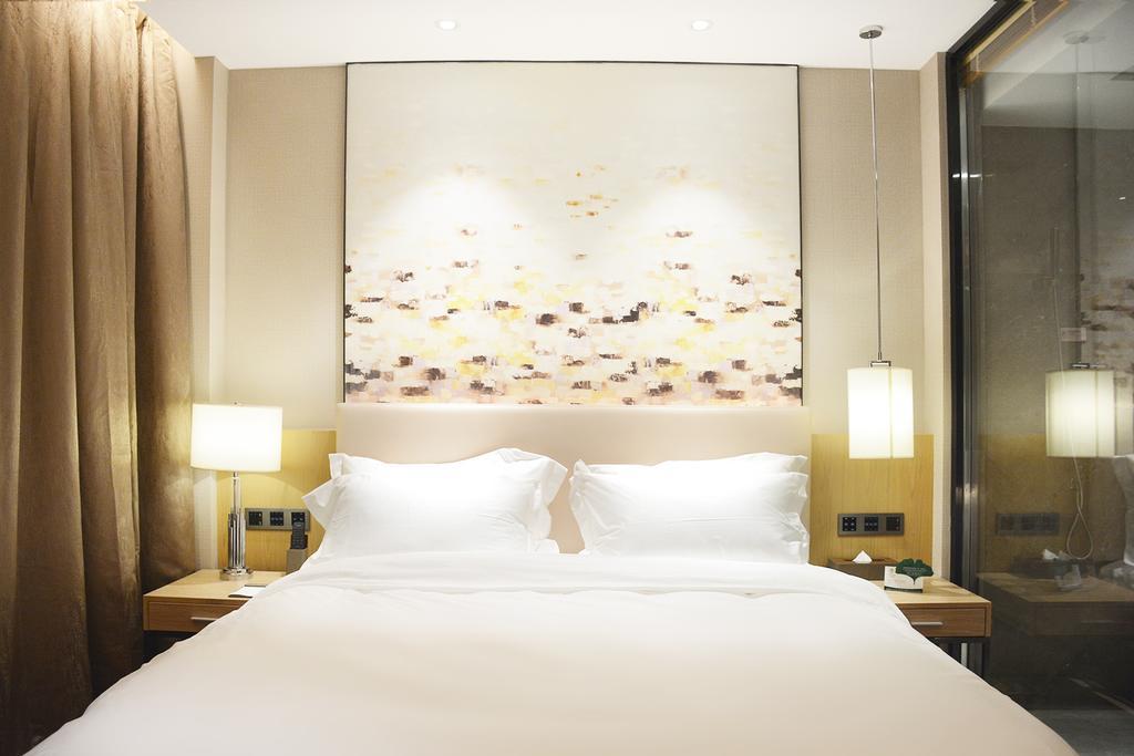 Shanghai Zhoupu Wanxin Hotel