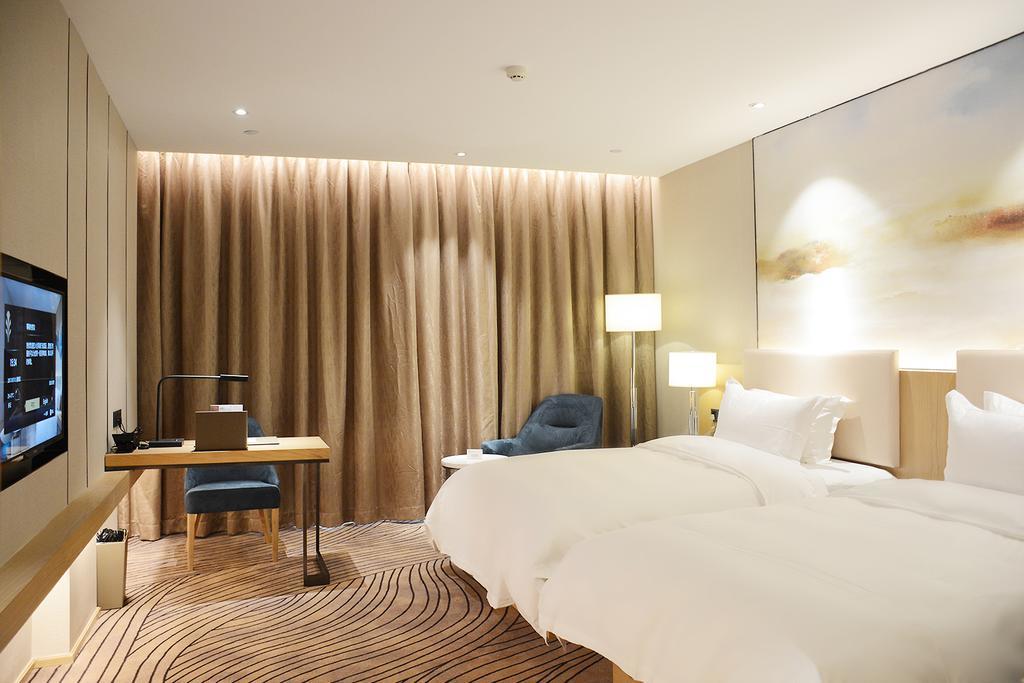 Shanghai Zhoupu Wanxin Hotel Hotel 4*