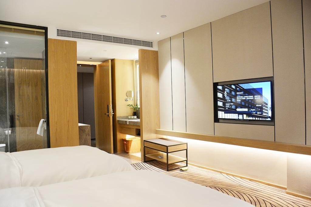 Shanghai Zhoupu Wanxin Hotel