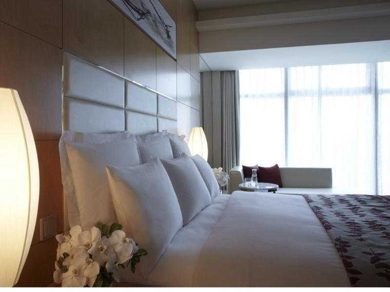Hotel Renaissance Putuo Shanghai
