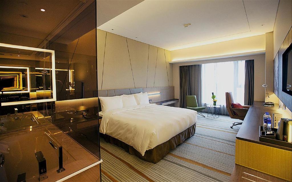 Radisson Blu Pudong Jinqiao Hotel