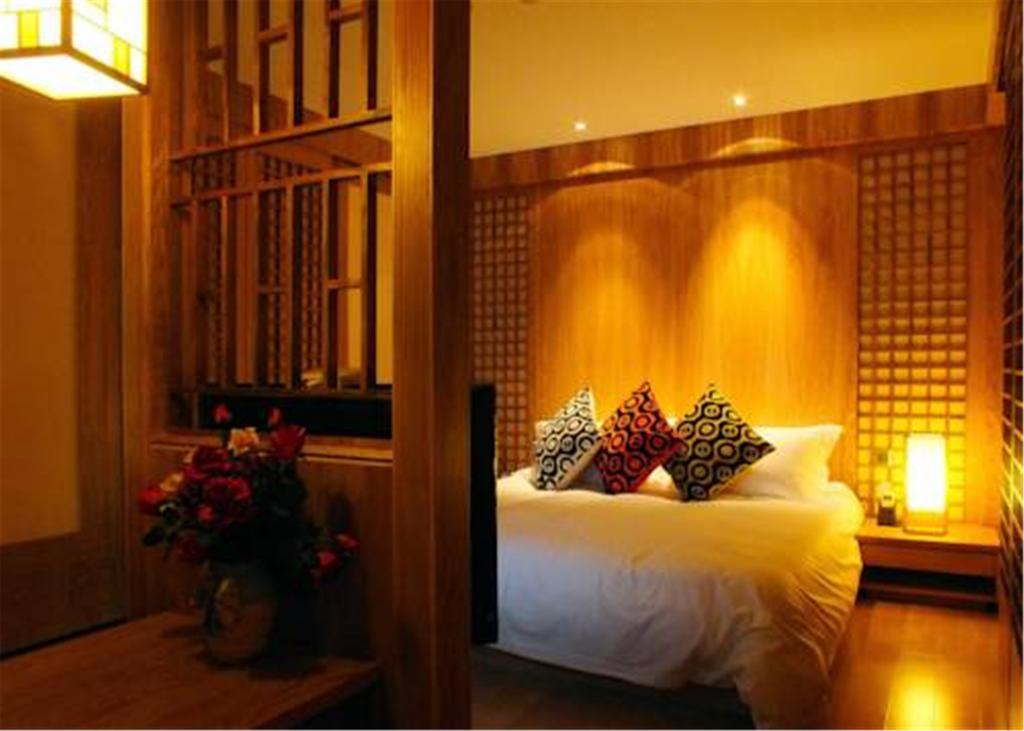 Hotel Jiading Garden