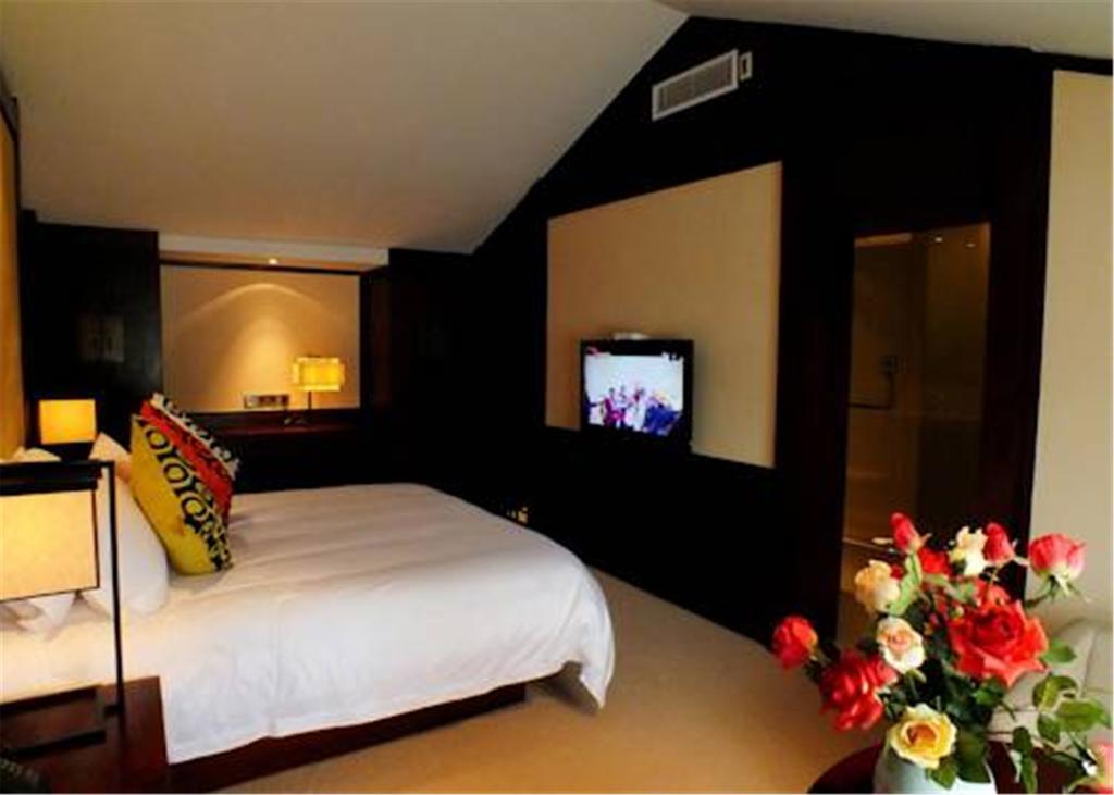 Hotel Jiading Garden 4*