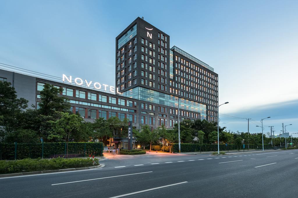 Novotel Clover 5* Xangai