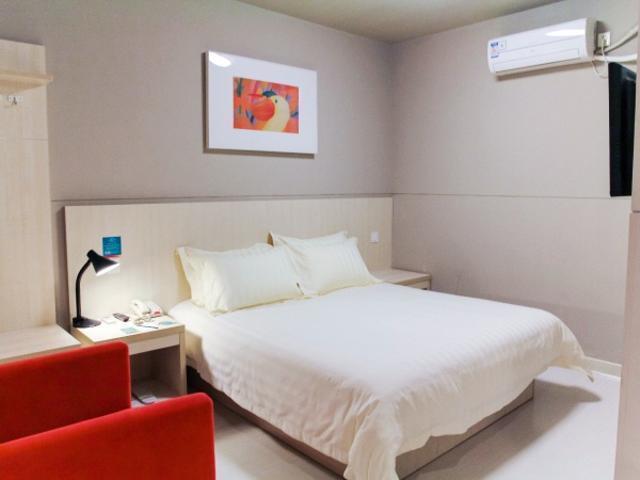 Jingjiang Minsheng Road 3*