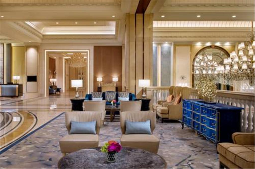 Hotel Sofitel Hongqiao 5*