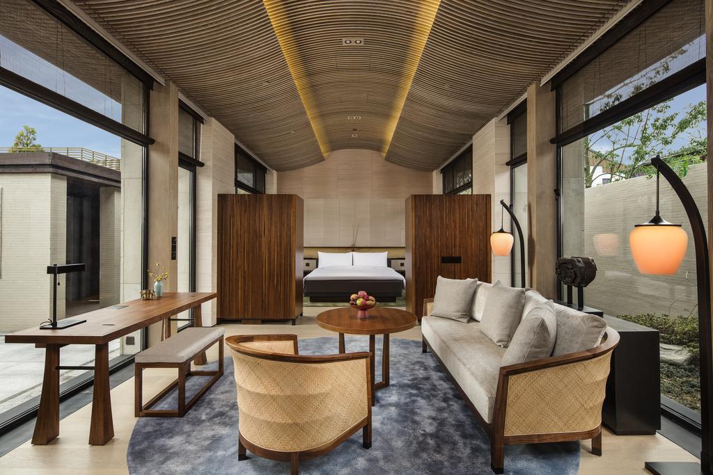 Ahn Luh Zhu Jia Jiao 5*