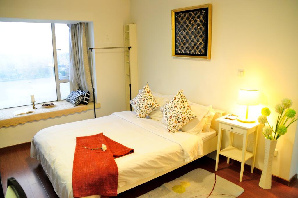 I Shangju Service 4*