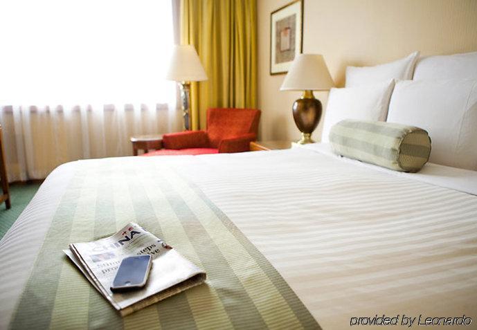 Courtyard By Marriott Pudong 4* Shanghai