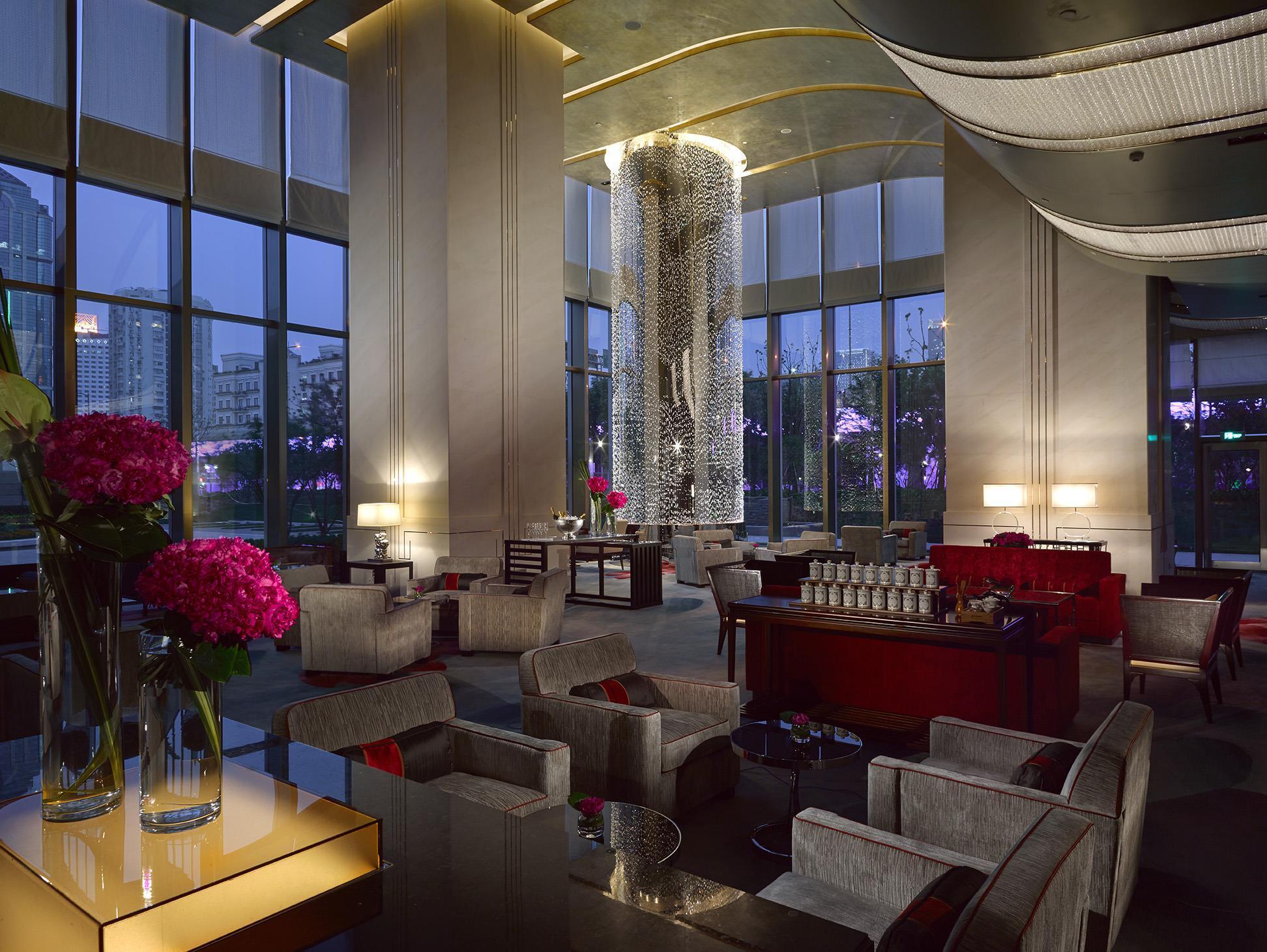 Jing An Shangri-la, Hotel 5*