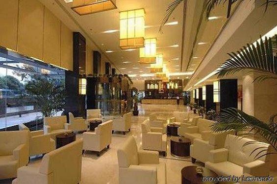 Rayfont Downtown 4*