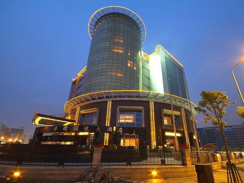 Dijing Hotel 4*