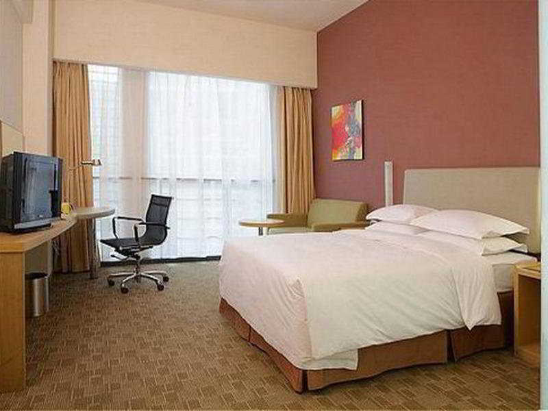 Khách sạn Express Meilong 3*