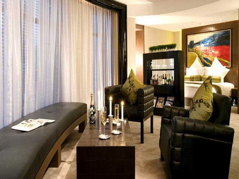 Hotel Pudi Boutique Fuxing Park 5*