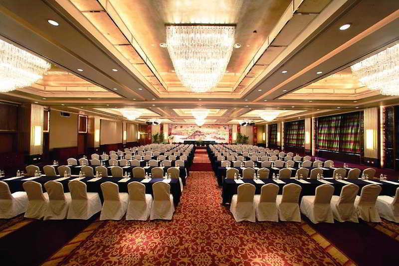 Golden Tulip Hongqiao - A Louvre