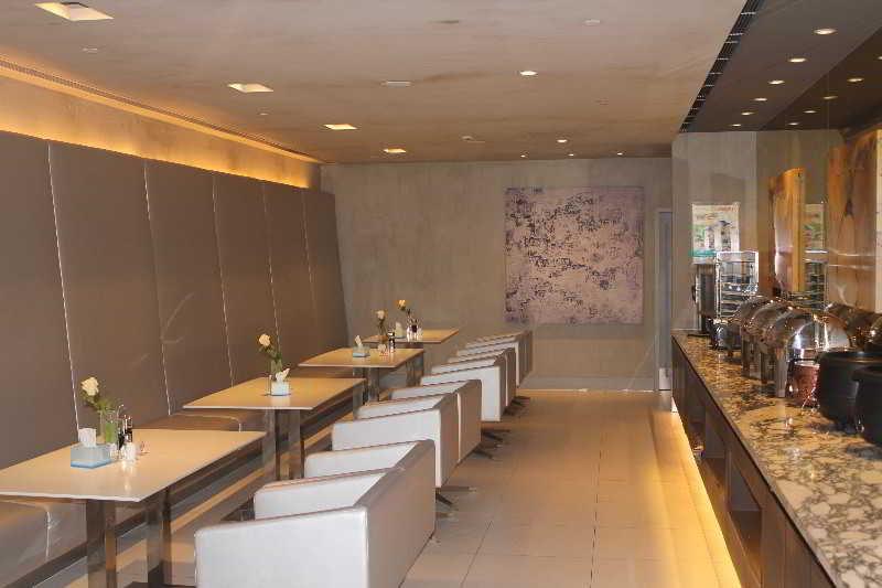 Jinjiang Riverside On The Bund 3*