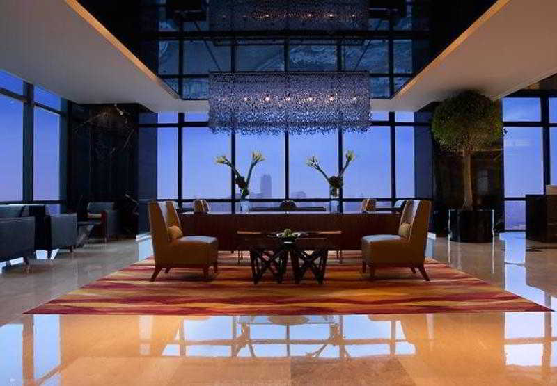 Khách sạn Renaissance Zhongshan Park 5*