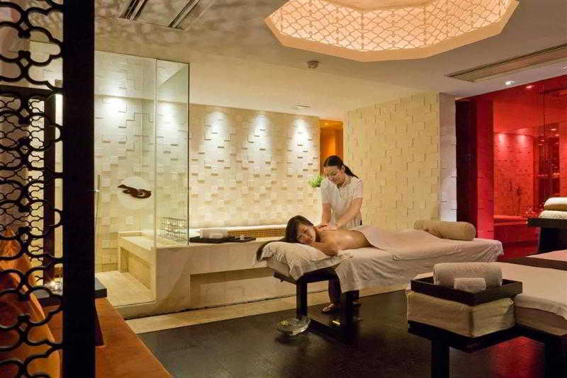 Pullman - In Xintiandi & Yu Garden Area 5*