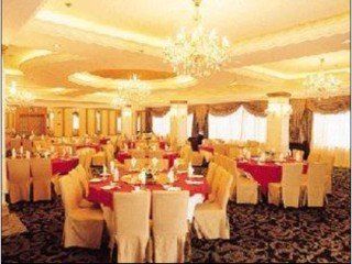 Radius International Swan Hotel 3*