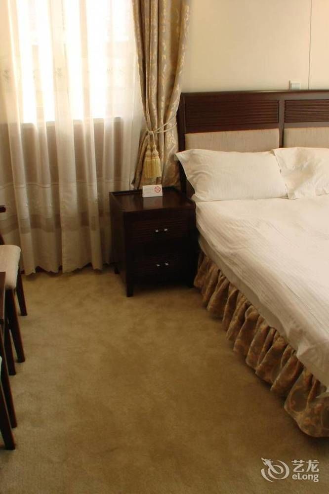 Hotel Jingyuan Waterworld 3*
