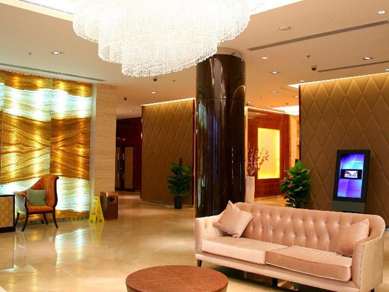Starway Premier Expo Site Hotel 4*