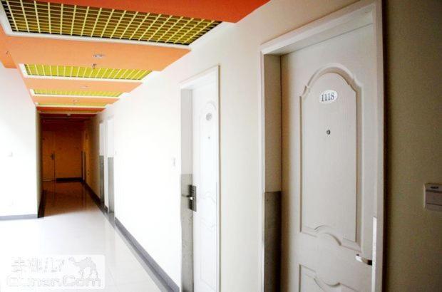 168 Hotel 2*