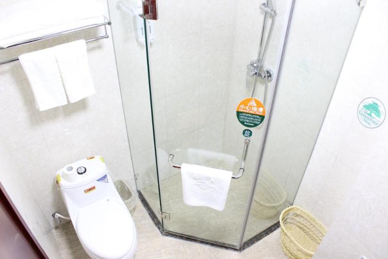Khách sạn Greentree Kangqiao Industrial Zone Jinxiu Road Business 3*