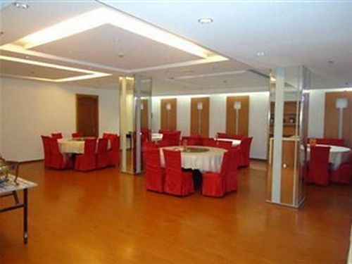 Ibis Jinshajiang Hotel