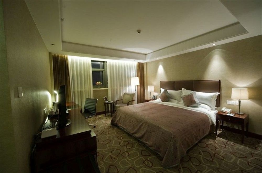 Doubletree By Hilton Jing'an Shanghai