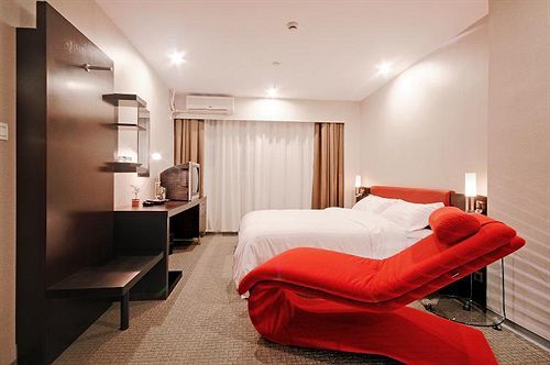 Washington 3*