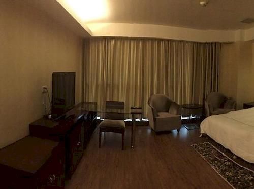 Feel Town Hotel Xangai