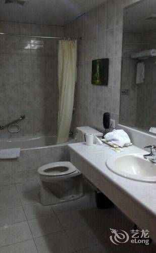 Hotel Yuhang 3*