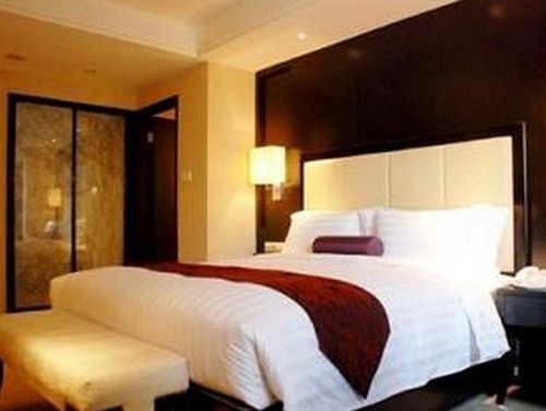 Otel Lee Gardens