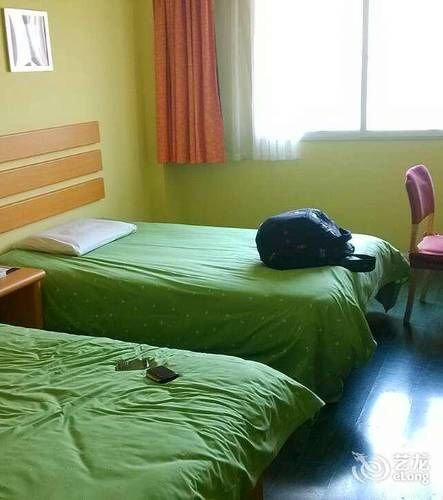 Hotel Inns Quyang Business Center Dabaishu Subway Station Branch Shanghai